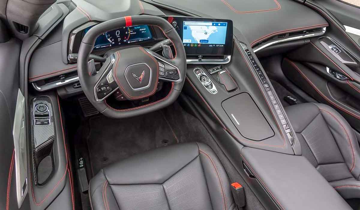 2021 Chevrolet Corvette Stingray A true performance convertible The 2021 Corvette offers a retractable hardtop